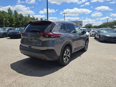 Certified 2023 Nissan Rogue SV w/ SV Premium B Package AWD/4WD image 8