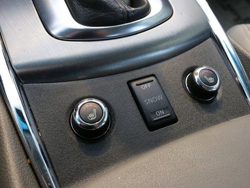 Used 2011 INFINITI G25 x AWD/4WD image 17