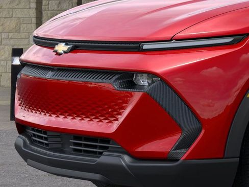 New 2026 Chevrolet Equinox EV LT image 13