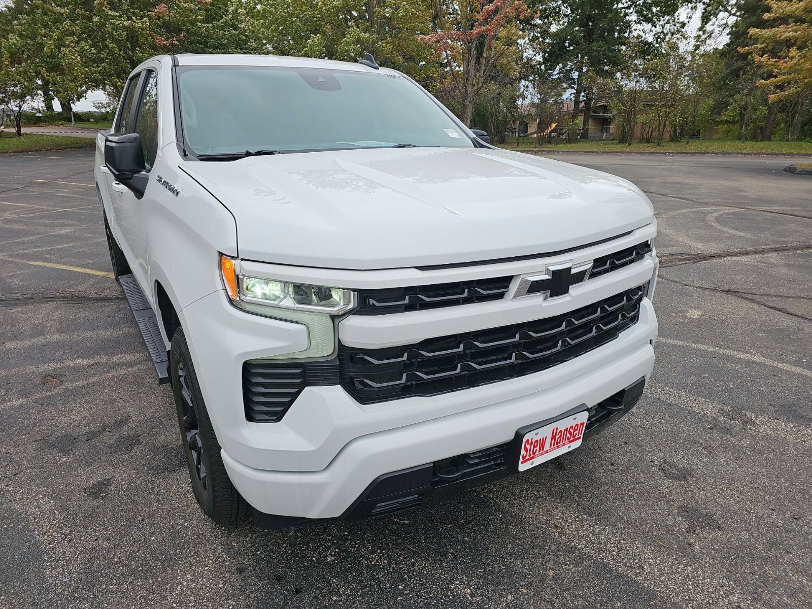 Used 2024 Chevrolet Silverado 1500 RST AWD/4WD image 9