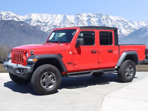 Used 2020 Jeep Gladiator Sport w/ Quick Order Package 24S AWD/4WD image 2