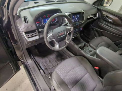Used 2022 GMC Terrain SLE w/ Driver Convenience Package image 10