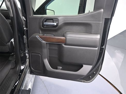 Used 2020 GMC Sierra 1500 SLT w/ SLT Premium Package image 21