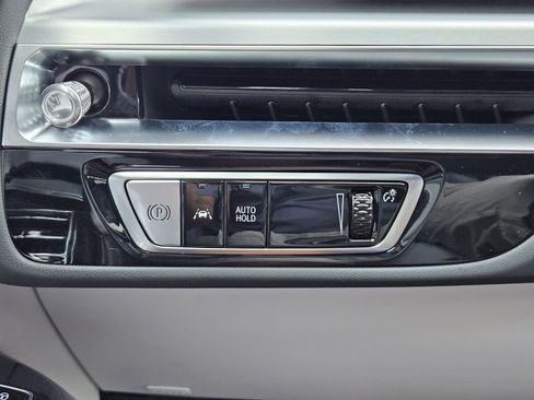 New 2025 Cadillac Lyriq Sport AWD/4WD image 21