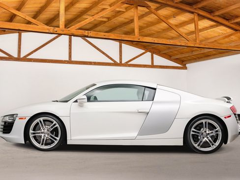 Used 2009 Audi R8 V8 AWD/4WD image 2