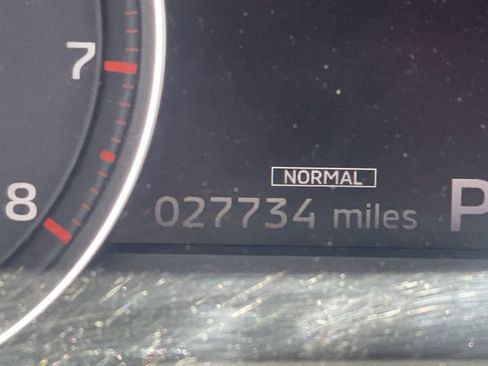 Used 2025 Mitsubishi Outlander SE AWD/4WD image 9