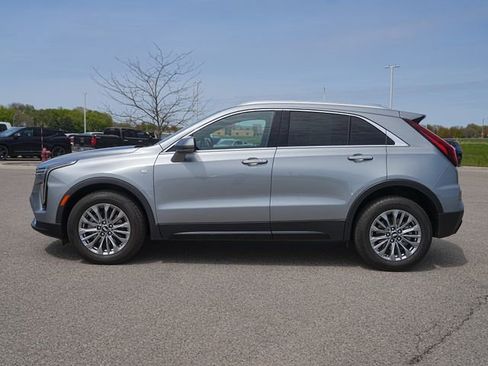 Used 2025 Cadillac XT4 Premium Luxury AWD/4WD image 10