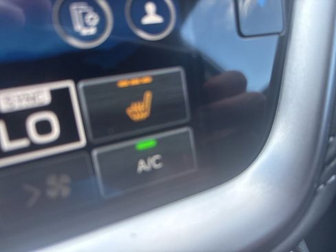 Certified 2025 Subaru Legacy Premium image 18