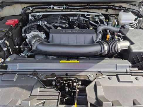 Certified 2025 Nissan Frontier S RWD image 21