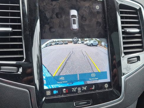 Certified 2023 Volvo XC90 T8 Plus w/ Protection Package Premier image 19