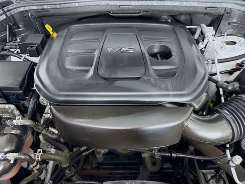 Used 2020 Jeep Grand Cherokee Altitude AWD/4WD image 31