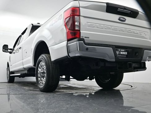 Used 2022 Ford F250 Lariat w/ Chrome Package image 51