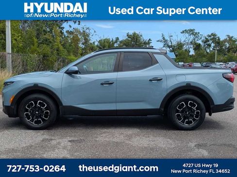 Certified 2022 Hyundai Santa Cruz SEL w/ Activity Package AWD/4WD image 2