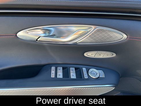 Used 2023 Genesis GV70 2.5T w/ Sport Prestige Package image 18