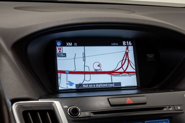 Used 2017 Acura TLX w/ Technology Package FWD image 18