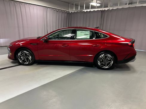 New 2026 Hyundai Sonata SEL AWD/4WD image 4
