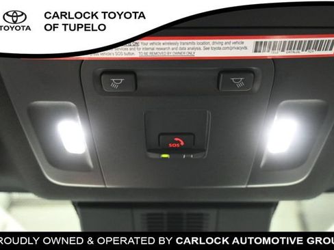 Used 2025 Toyota Camry SE FWD image 41
