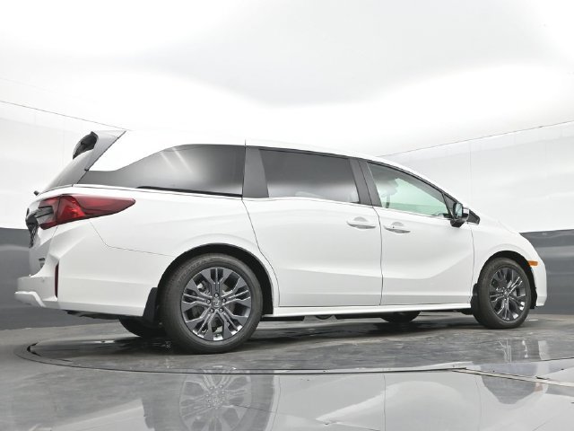 New 2027 Honda Odyssey Touring image 23