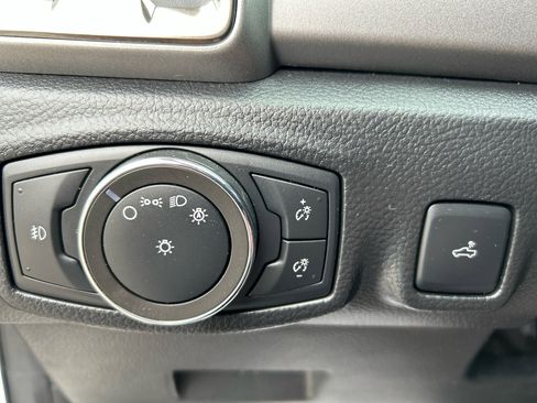 Used 2022 Ford Ranger XLT w/ Equipment Group 301A Mid image 9