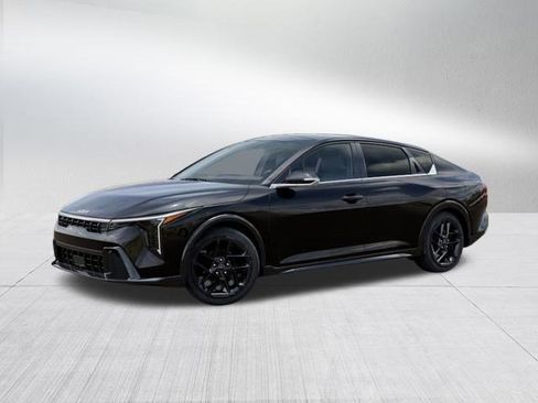 New 2025 Kia K4 GT-Line Turbo image 3