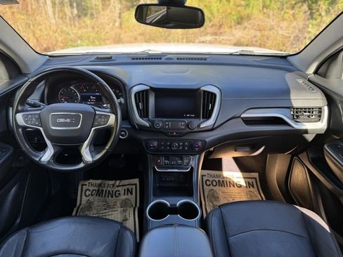 Used 2021 GMC Terrain SLT image 23