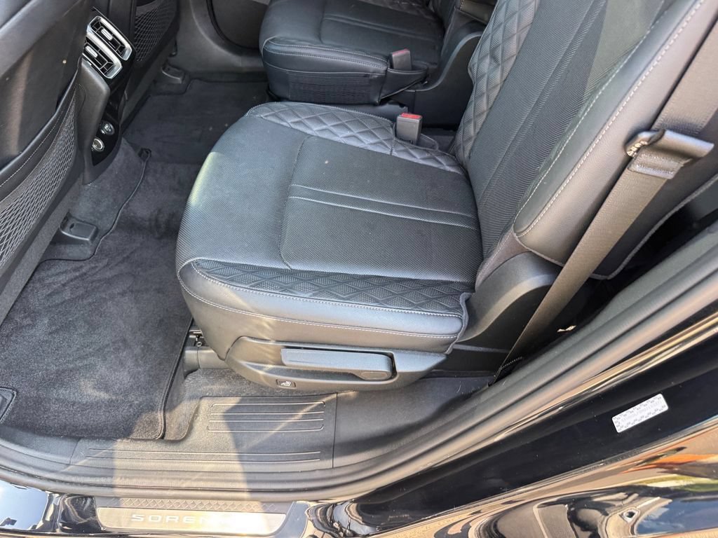 Used 2021 Kia Sorento SX Prestige AWD/4WD image 13