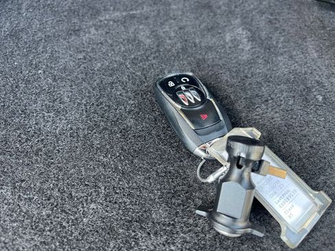 Used 2025 Buick Encore GX Preferred image 22