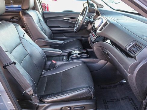 Used 2016 Honda Pilot Elite image 19