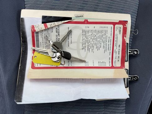 Used 1997 Toyota 4Runner SR5 image 37