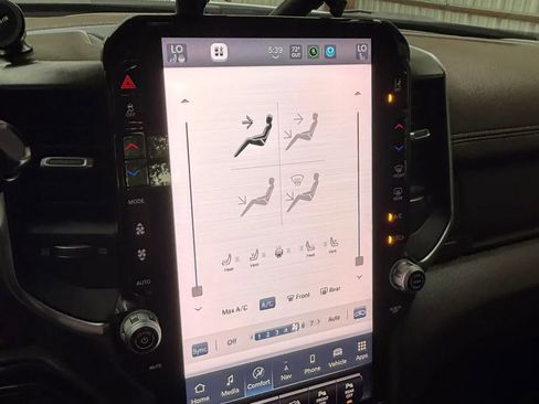 Used 2025 RAM 3500 Laramie image 20