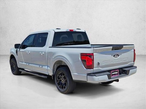 New 2026 Ford F150 XLT w/ XLT Black Appearance Package RWD image 9