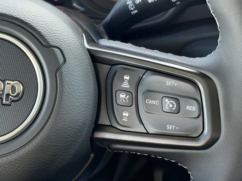 New 2026 Jeep Wrangler Unlimited Rubicon w/ Steel Bumper Group image 16