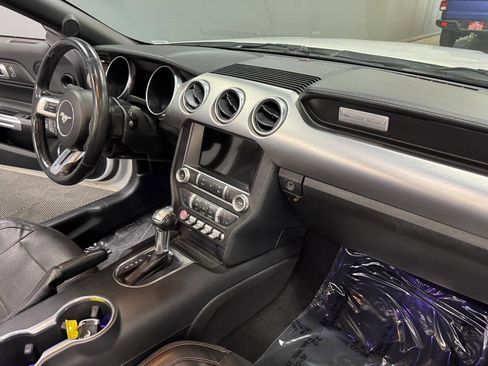 Used 2019 Ford Mustang Premium image 49