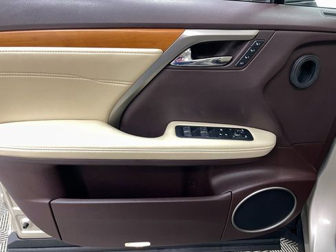 Used 2019 Lexus RX 350 AWD w/ Navigation Package image 28