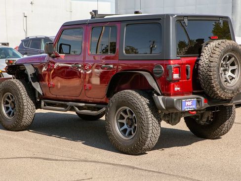 Used 2021 Jeep Wrangler Unlimited Rubicon AWD/4WD image 7