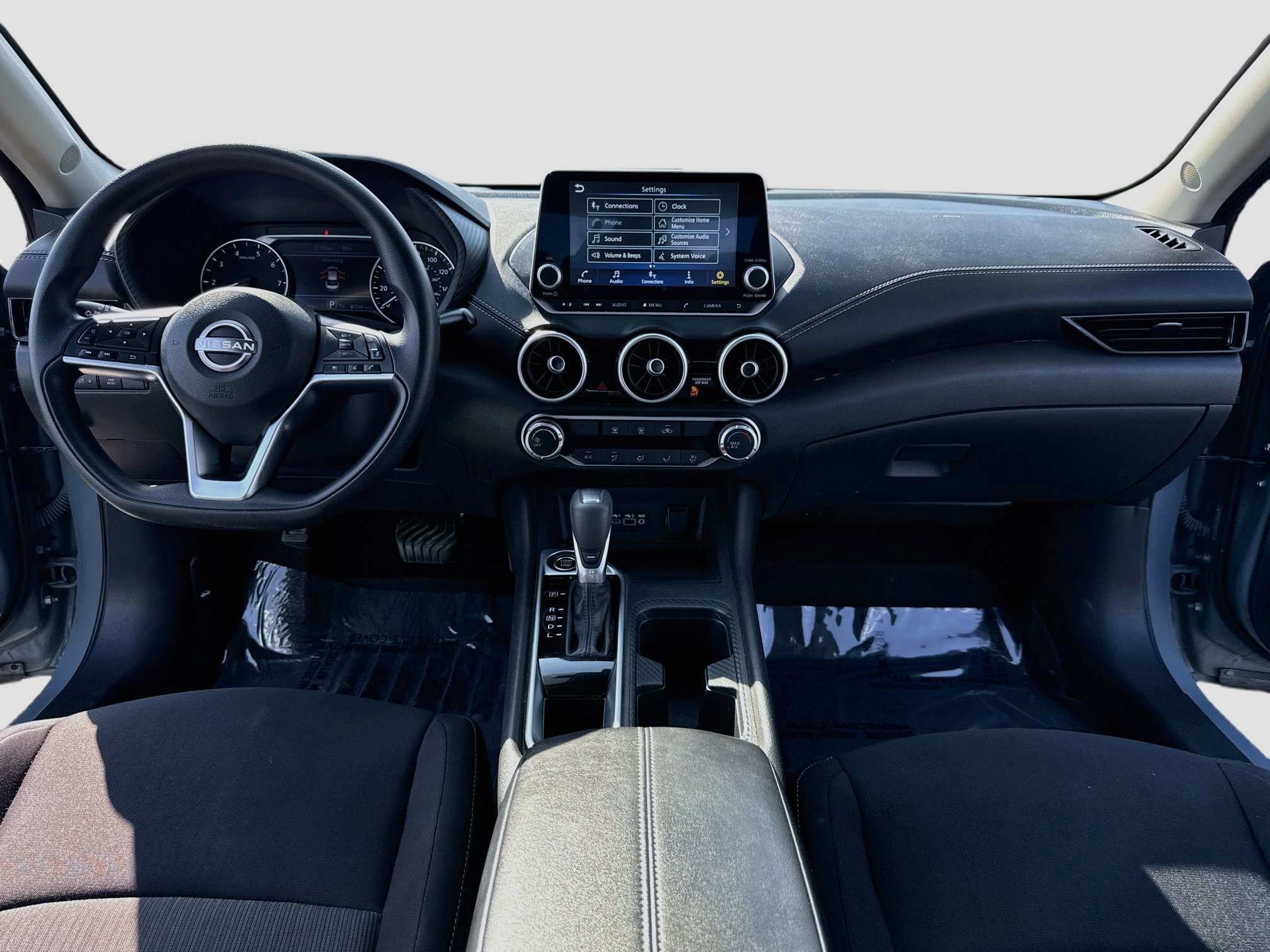 Used 2024 Nissan Sentra SV FWD image 14