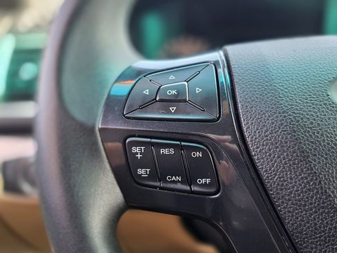 Used 2016 Ford Explorer FWD image 33