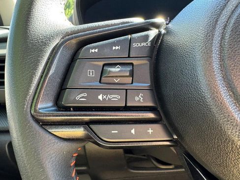 Used 2024 Subaru Crosstrek 2.5i Limited w/ Crosstrek Mirror Package image 17