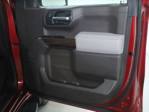 Used 2020 GMC Sierra 1500 SLT w/ SLT Premium Package AWD/4WD image 34