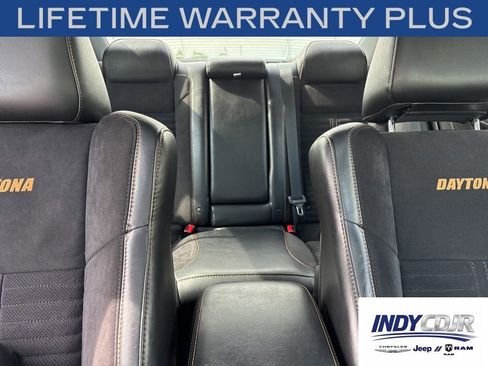 Used 2018 Dodge Charger R/T RWD image 15