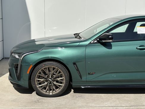 New 2026 Cadillac CT4 V Blackwing image 5