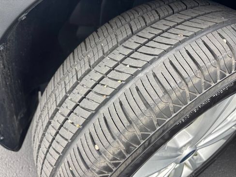 Used 2019 Ford Escape SE FWD image 31