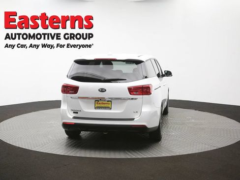 Used 2020 Kia Sedona LX FWD image 38