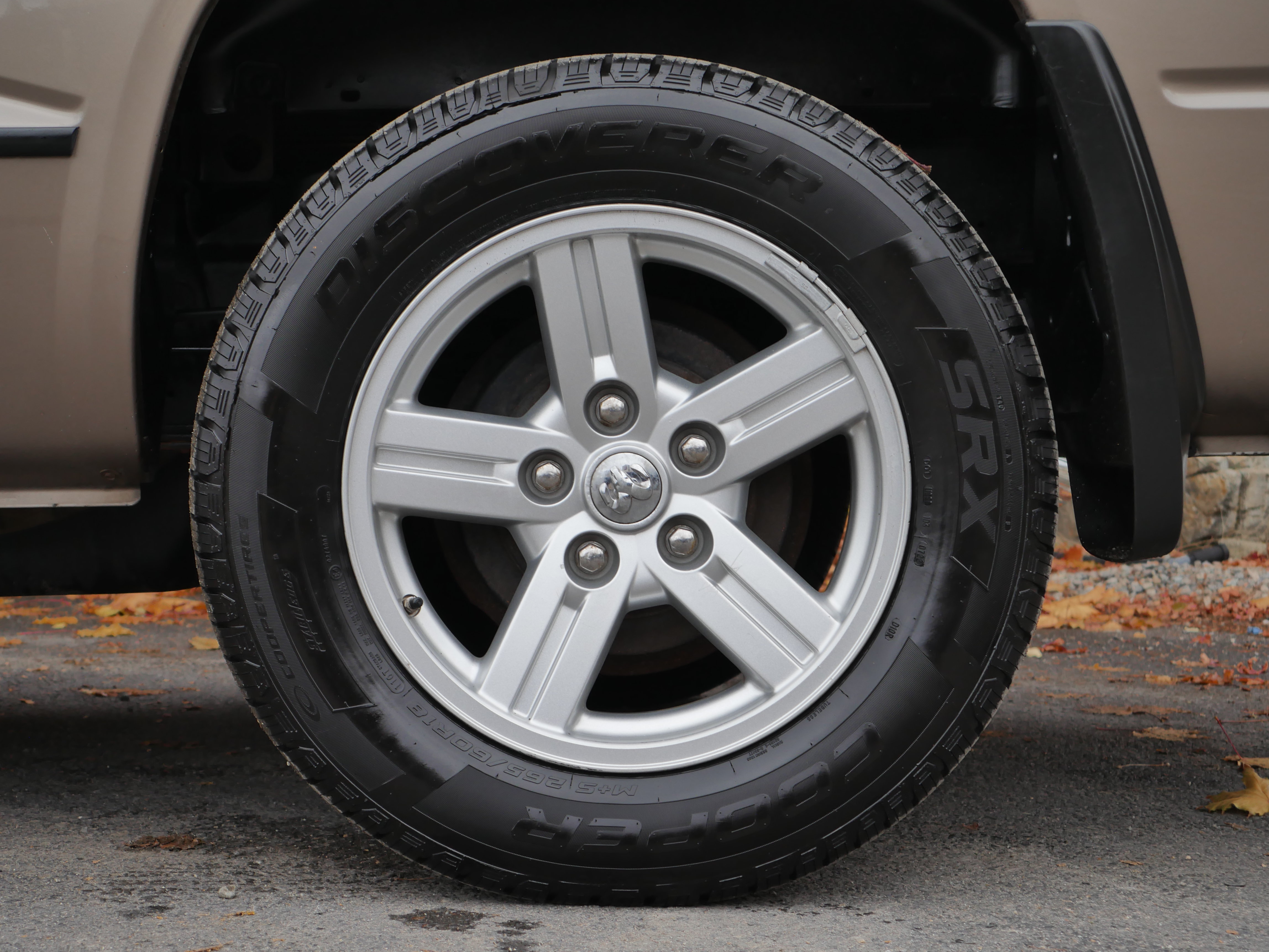 Used 2009 Dodge Dakota Big Horn w/ Utility Group AWD/4WD image 14