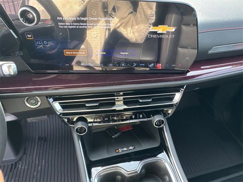 New 2026 Chevrolet Traverse RS w/ LPO, Floor Liner Package image 33