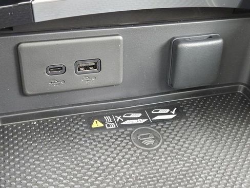 New 2026 Buick Envision Sport Touring image 9