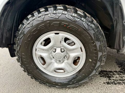 Used 2014 Toyota Tacoma 2WD Access Cab w/ SR5 Package image 19