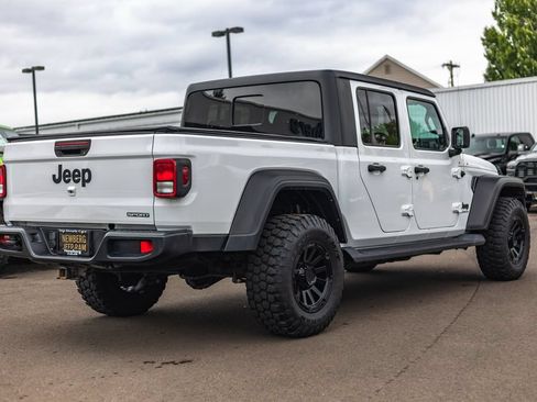 Used 2020 Jeep Gladiator Sport w/ Quick Order Package 24S AWD/4WD image 8