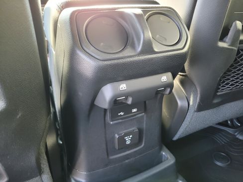 Used 2020 Jeep Wrangler Unlimited Rubicon image 19