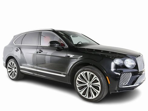 Certified 2022 Bentley Bentayga image 16
